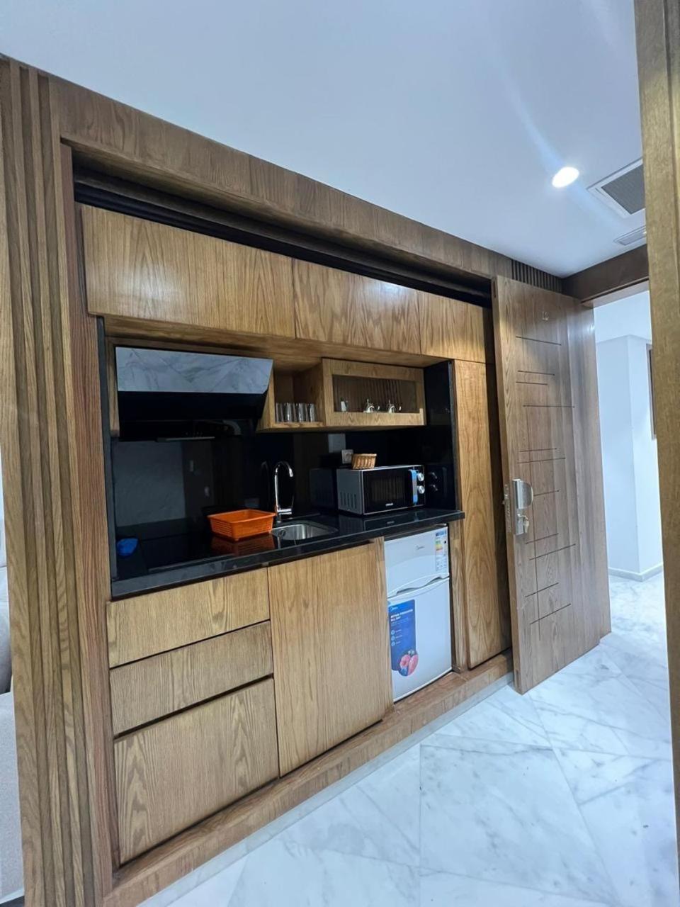 Luxury Apartment Charf Екстериор снимка